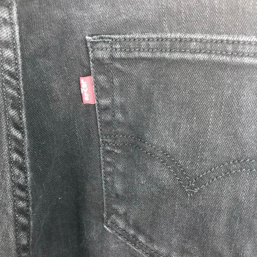 LEVI STRAUSS & CO. 541 Men’s Black Jeans Size W34 L30 - Picture 4 of 8